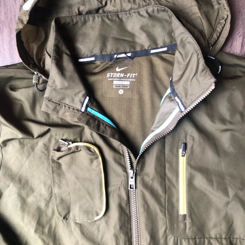 Nike Olive Green Performance Jacket - Picture 4 of 10